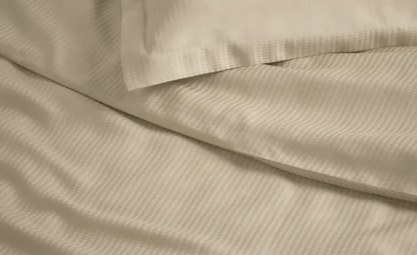 روتختی و ۲ روبالشی بژ سایز ۲۴۰x۲۲۰/۵۰x۸۰ ایکیا مدل LÄKEVÄNDEROT