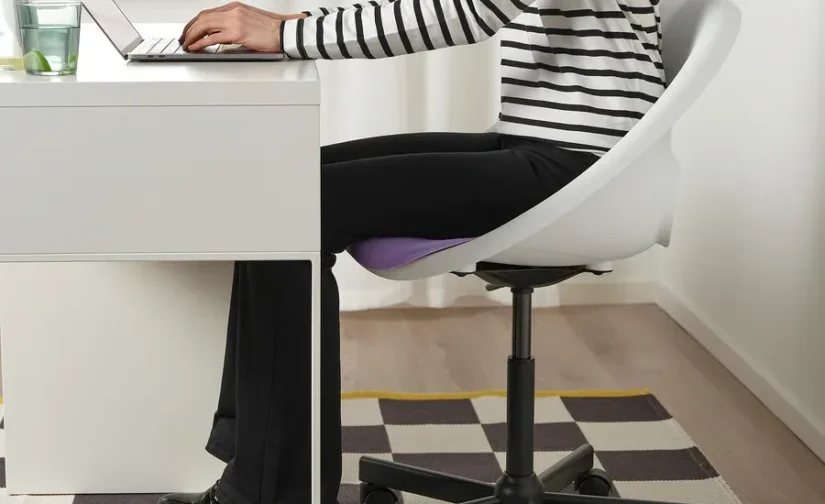 صندلی گردان + زیرانداز سفید مشکی/یاسی ایکیا مدل LOBERGET / MALSKÄR