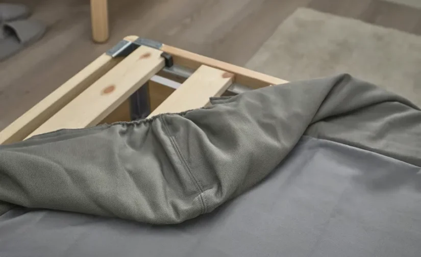 تشک چاک دار پایه دار / خاکستری تیره سایز 90x200 ایکیا مدل LYNGÖR