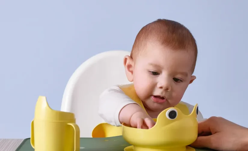 سرویس غذاخوری ۴ تکه نوزاد رنگ زرد روشن ایکیا مدل MATA