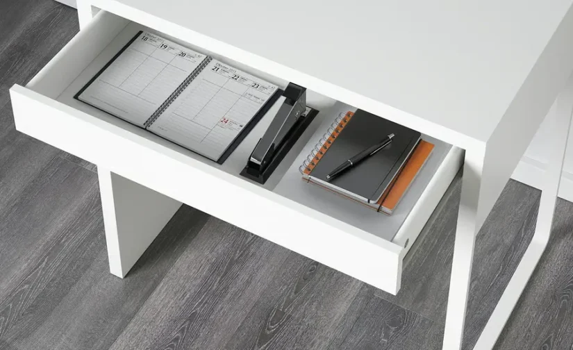 میز و صندلی سفید/زرد ایکیا مدل MICKE / DAGNAR