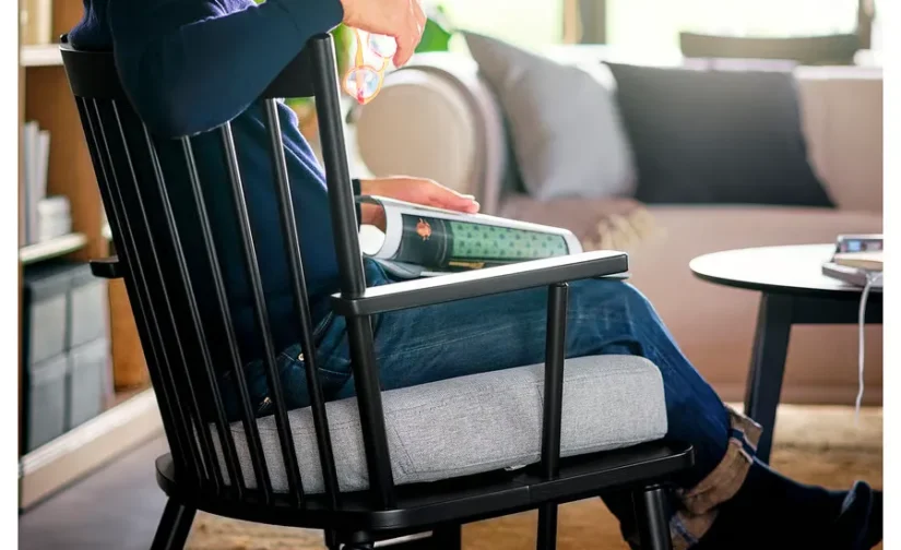 صندلی راحتی مشکی/تیبلبی بژ/خاکستری ایکیا مدل PERSBOL