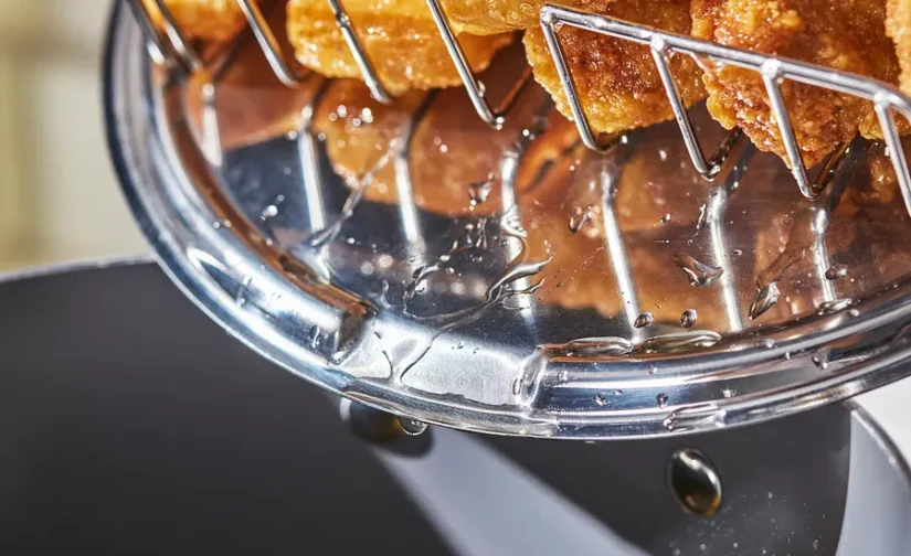 قابلمه نچسب رنگ سبز بژ روشنئ۴ لیتری ایکیا مدل SKÄGGTORSK