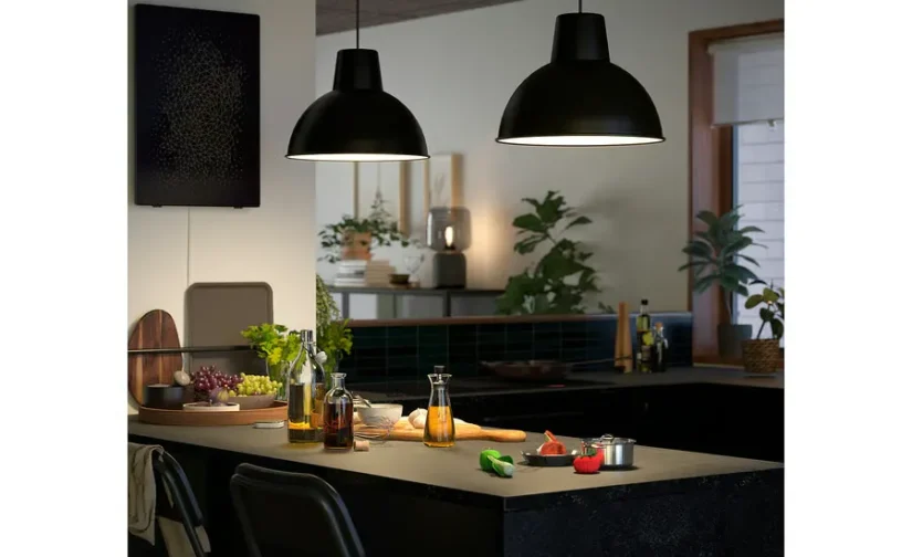 لوستر مشکی سایز ۳۸ سانتی‌متر ایکیا مدل SKURUP