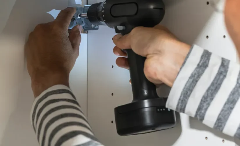 پیچگوشتی/دریل لیتیوم-یون ۱۲ ولت ایکیا مدل TRIXIG