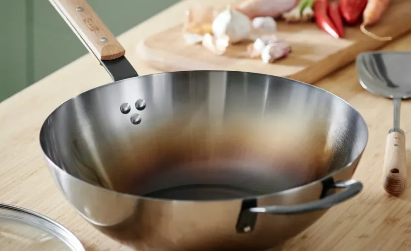 وک با درب شیشه/فولاد کربنی راش سایز ۳۲ ایکیا مدل VARDAGEN