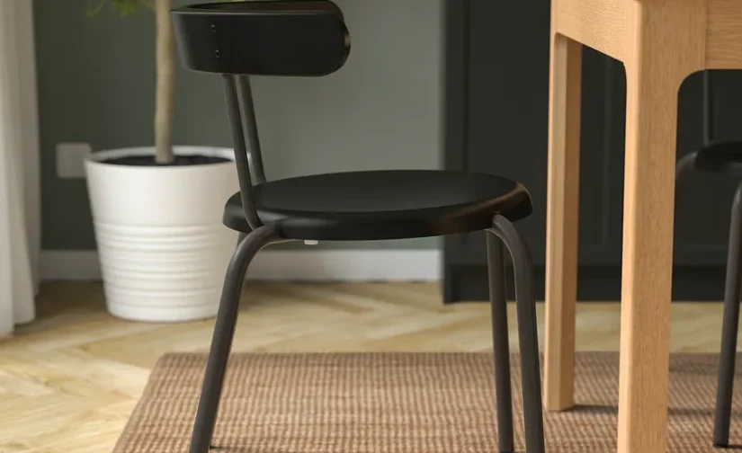 صندلی آنتراسیت مشکی ایکیا مدل YNGVAR