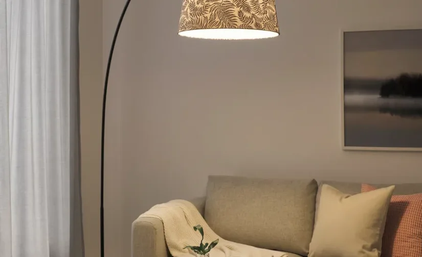 پایه آباژور ایستاده قوسی مشکی ایکیا مدل SKAFTET