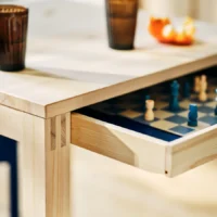میز و ۲ صندلی، چوب کاج/نابک آبی روشن، ۷۰x۷۰ سانتی‌متر ایکیا مدل IKEA PS 2026