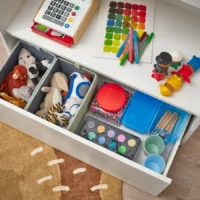 ویترین کتاب با فضای ذخیره‌سازی کودک سفید ایکیا مدل BERGIG