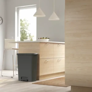 سطل زباله پدالی، خاکستری تیره، ۵۰ لیتر ایکیا مدل KNÖCKLA